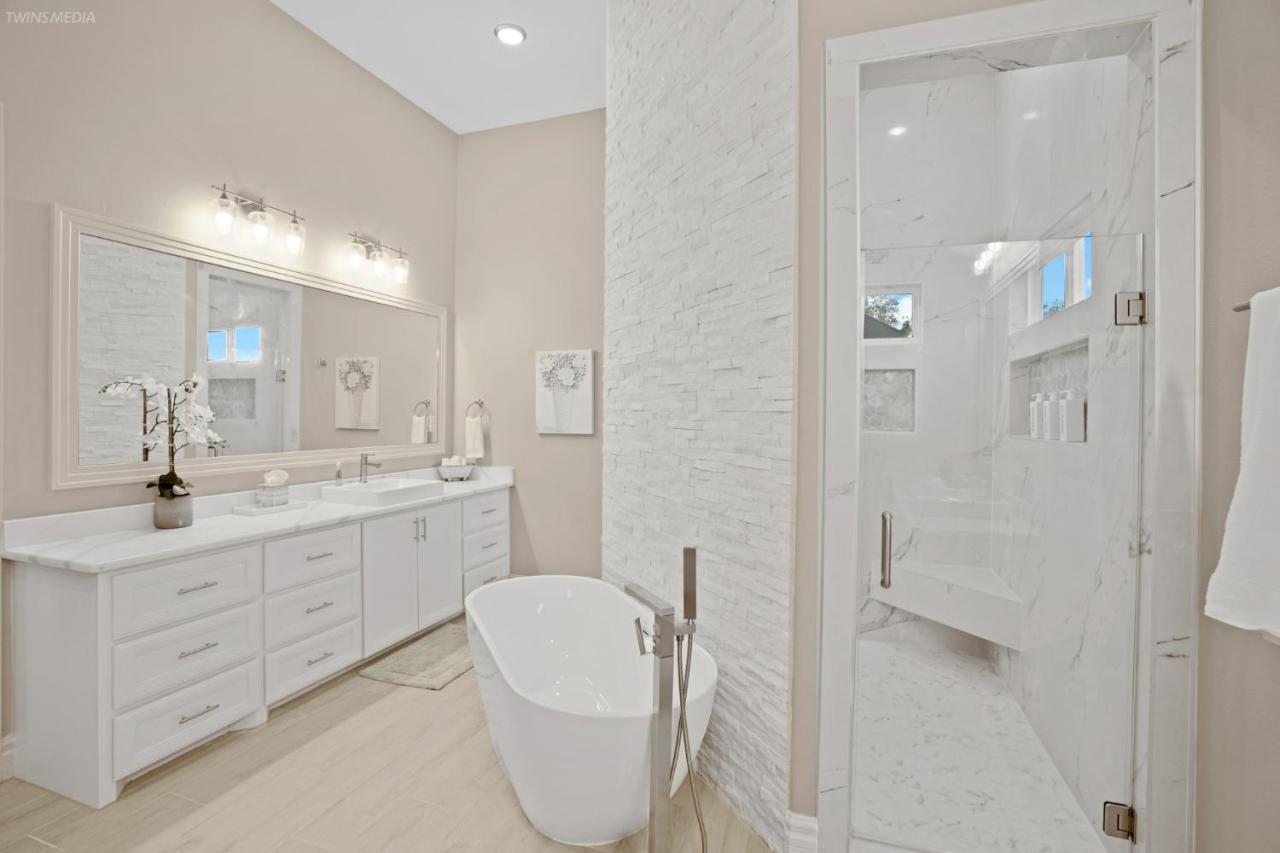 Newly Built Stylish Retreat With Designer Kitchen - Near Park & Beach Corpus Christi Zewnętrze zdjęcie